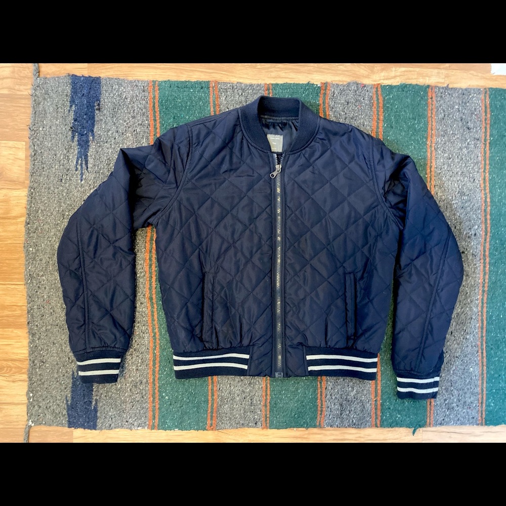Gap Women’s Quilted Bomber Jacket